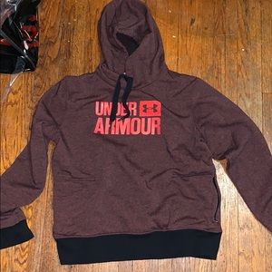 under amour women sweatshirt